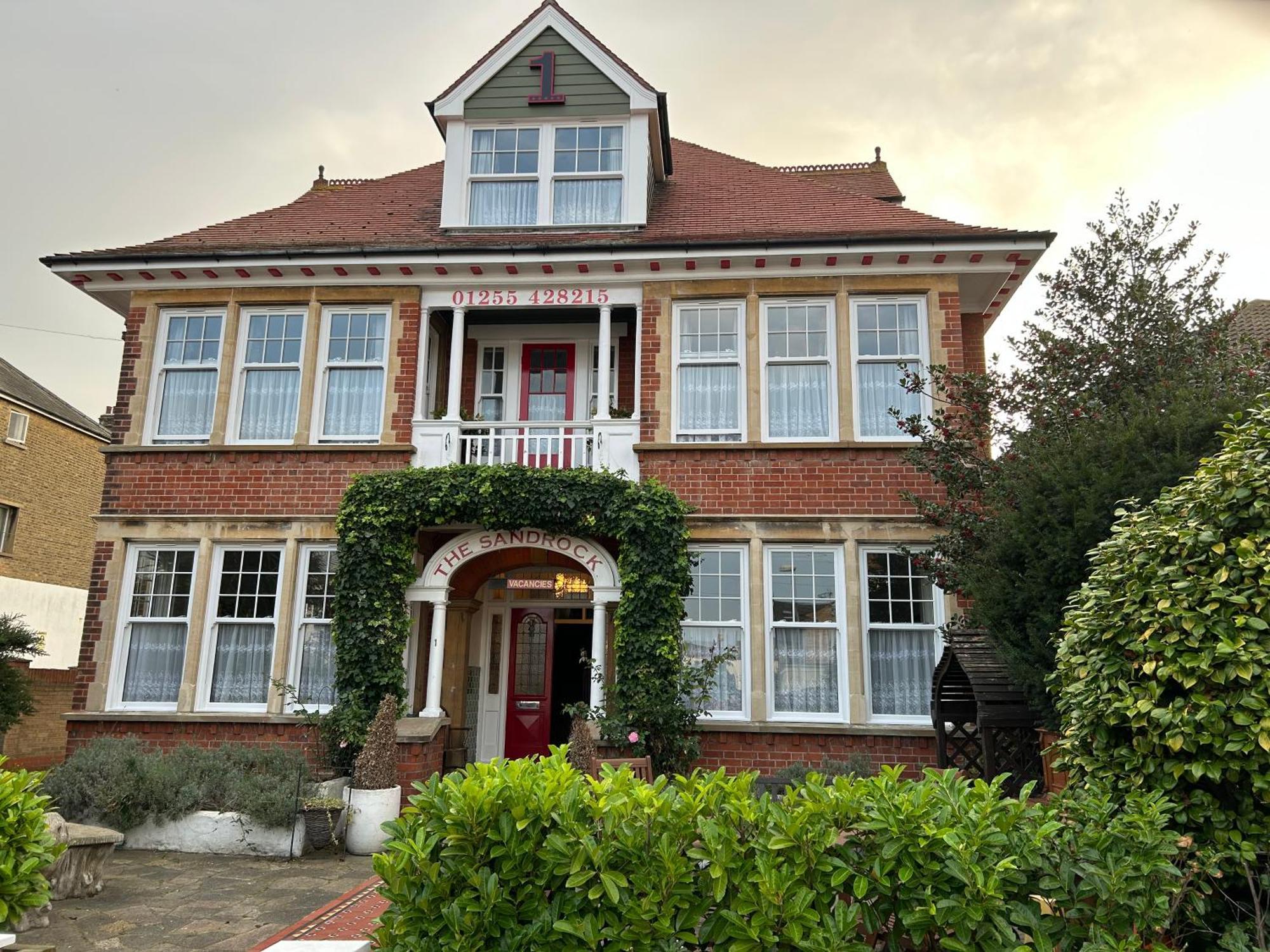 The Sandrock Clacton-on-Sea Εξωτερικό φωτογραφία